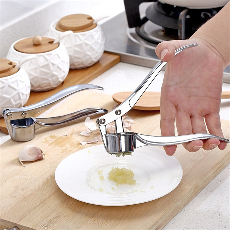 Garlic Press Crusher Kitchen Cooking Vegetable Ginger Squeezer Masher